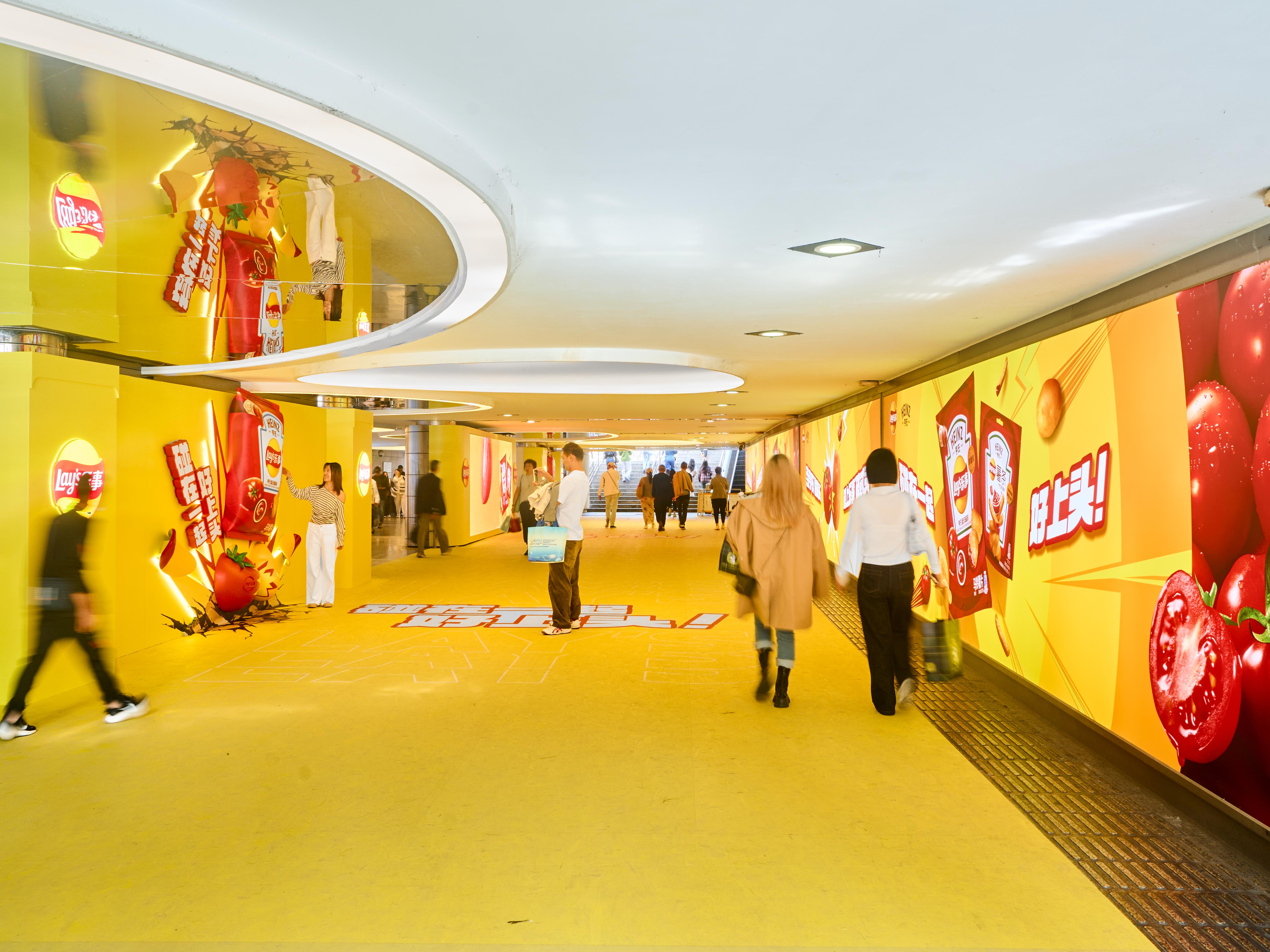 上海|人民广场 品牌下沉式通道